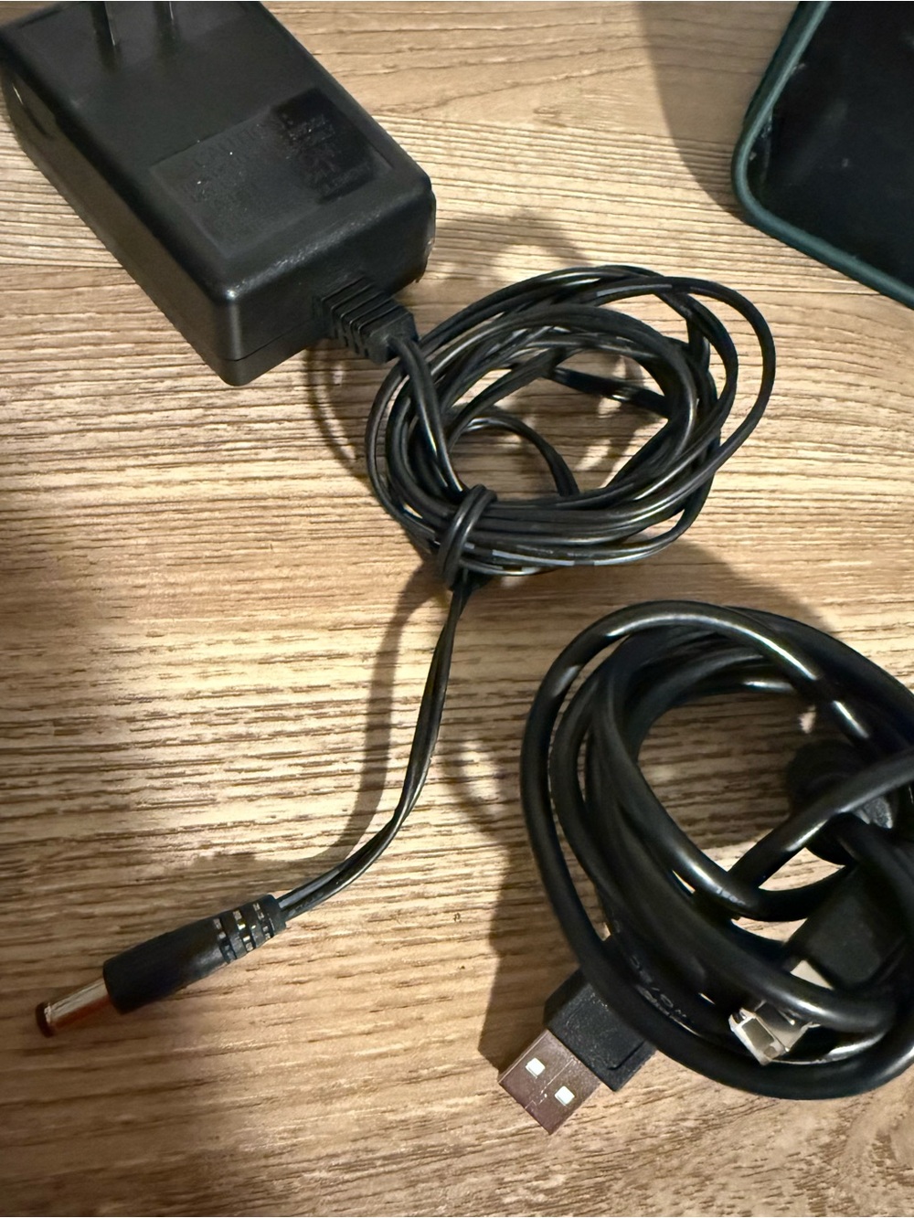 Alesis Command Advanced Drum Module Cables Power Adapter Not Tested For Parts - Picture 8 of 10